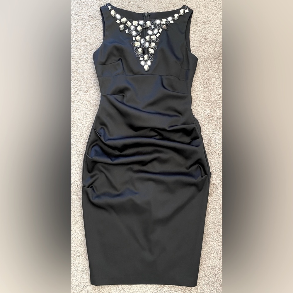 Women’s Evening Party Black sleeveless Bodycon dress with rhinestones size 6